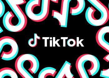 TikTok: Απειλή για βαρύ πρόστιμο από την ΕΕ λόγω ανηλίκων