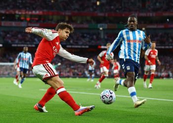 Εντυπωσιακό ντεμπούτο Τζόλη στην Premier League με νίκη της Άρσεναλ